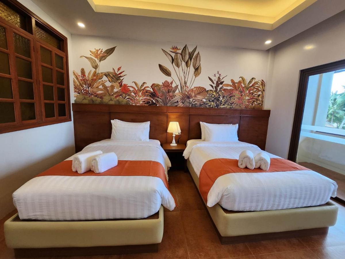 Costa Celine Beach Resort Kinablangan Экстерьер фото