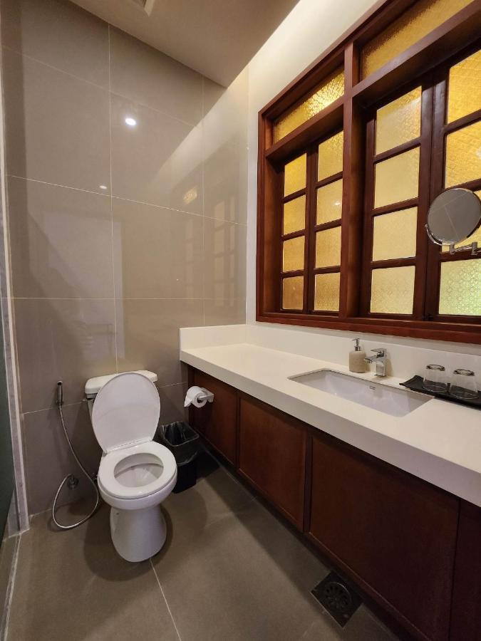Costa Celine Beach Resort Kinablangan Экстерьер фото