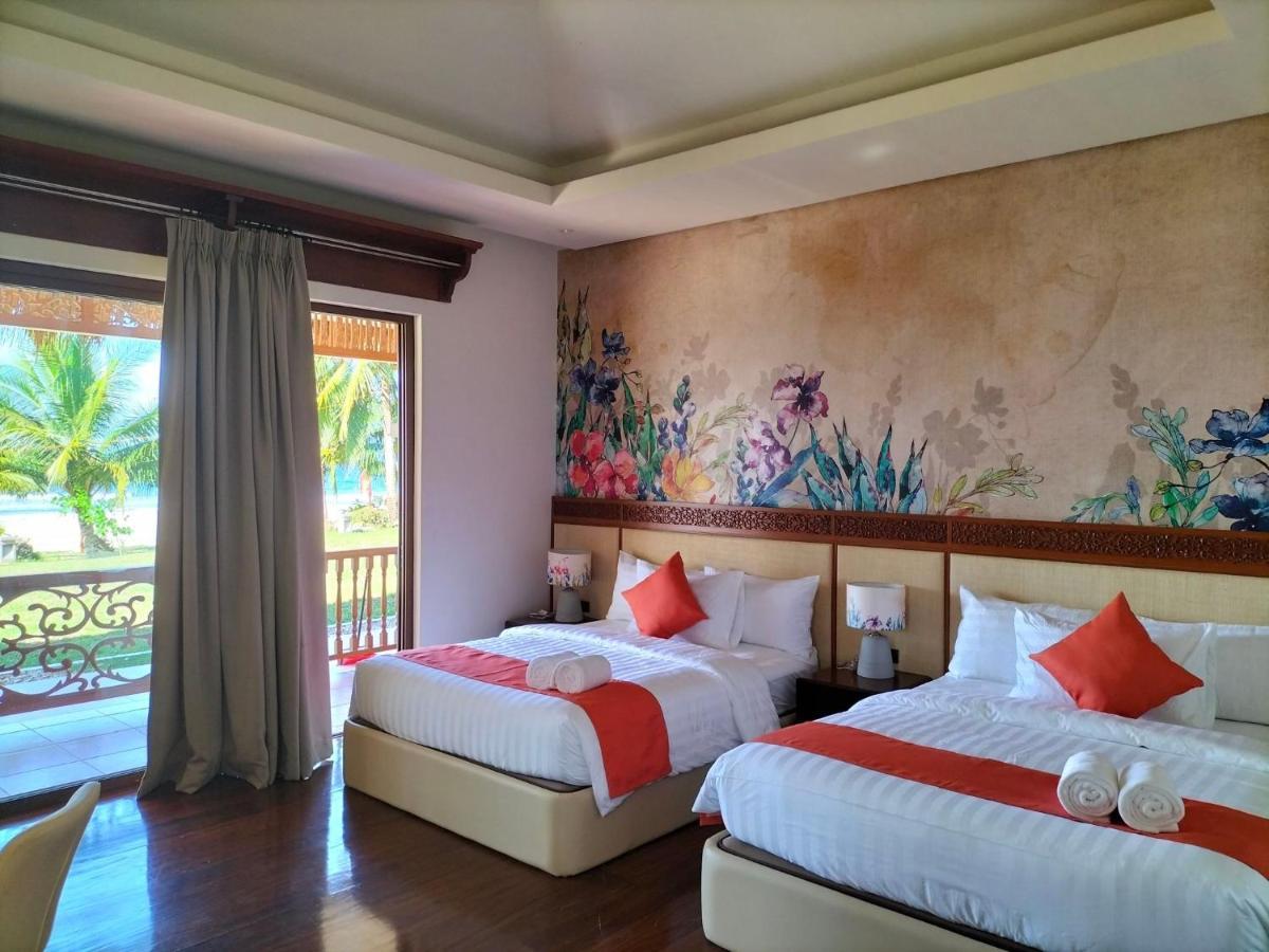 Costa Celine Beach Resort Kinablangan Экстерьер фото